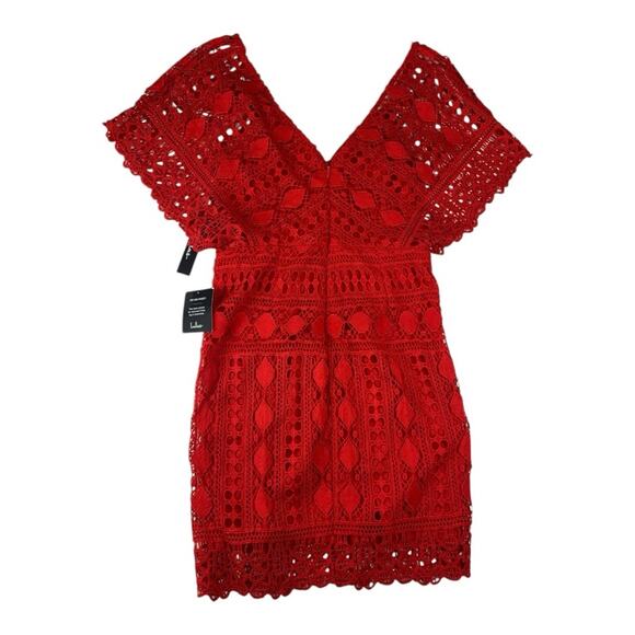 Lulu's women's size medium red lace dress first kiss v neck date wedding guest m - Picture 3 of 11